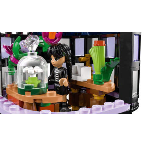 Конструктор LEGO Wednesday Квітка чорної жоржини (76784)