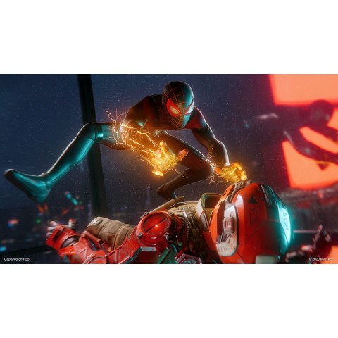 Игра Marvel's Spider-Man: Miles Morales для PS4 (Blu-ray диск) RUS Б/У